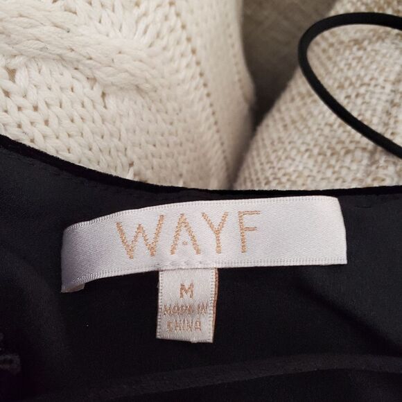 Wayf Poise Velvet Strappy Camisole -  size Medium in Black. - Picture 12 of 14